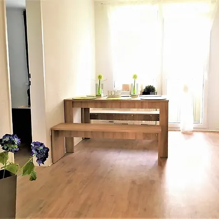 Apartment Working & Longstay Dd *
