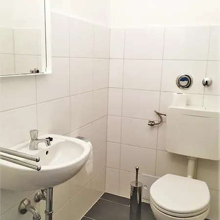 Apartment Working & Longstay Dd *