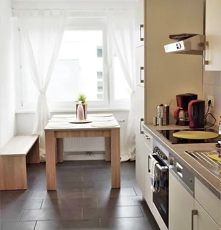 Working & Longstay Dd * Düsseldorf