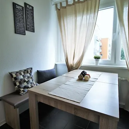 Apartment Working & Longstay Dd *
